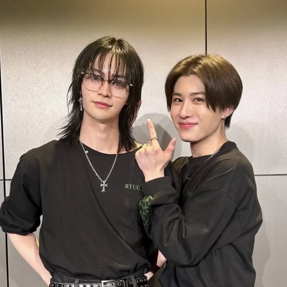 luv_s0703's tweet photo. KENTくん19歳のお誕生日おめでとう(T^T)𖤐𖤐𖤐
素敵な1年になりますように( ˘ω˘ )◝☆ https://t.co/GCwq4TlvuU