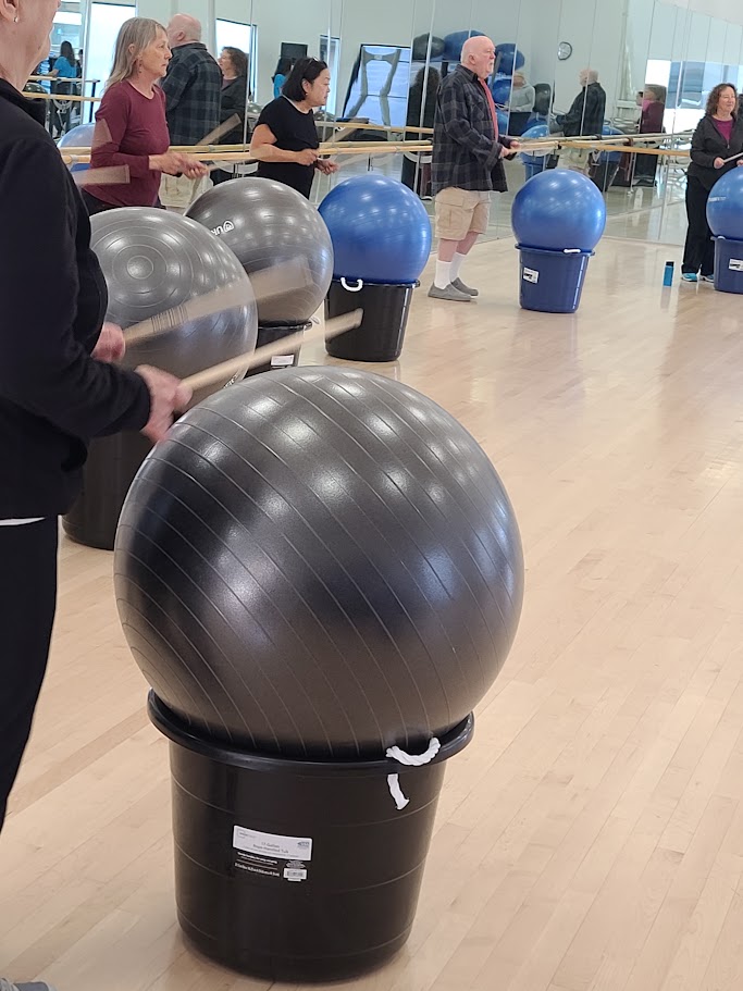 fitgroupusa_'s tweet photo. Cardio Drumming brings together movement, music, and a whole lot of energy. 🥁
Have you tried it yet?
#CardioDrumming #GroupFitness #FitnessCommunity https://t.co/FkLhAu1zP5