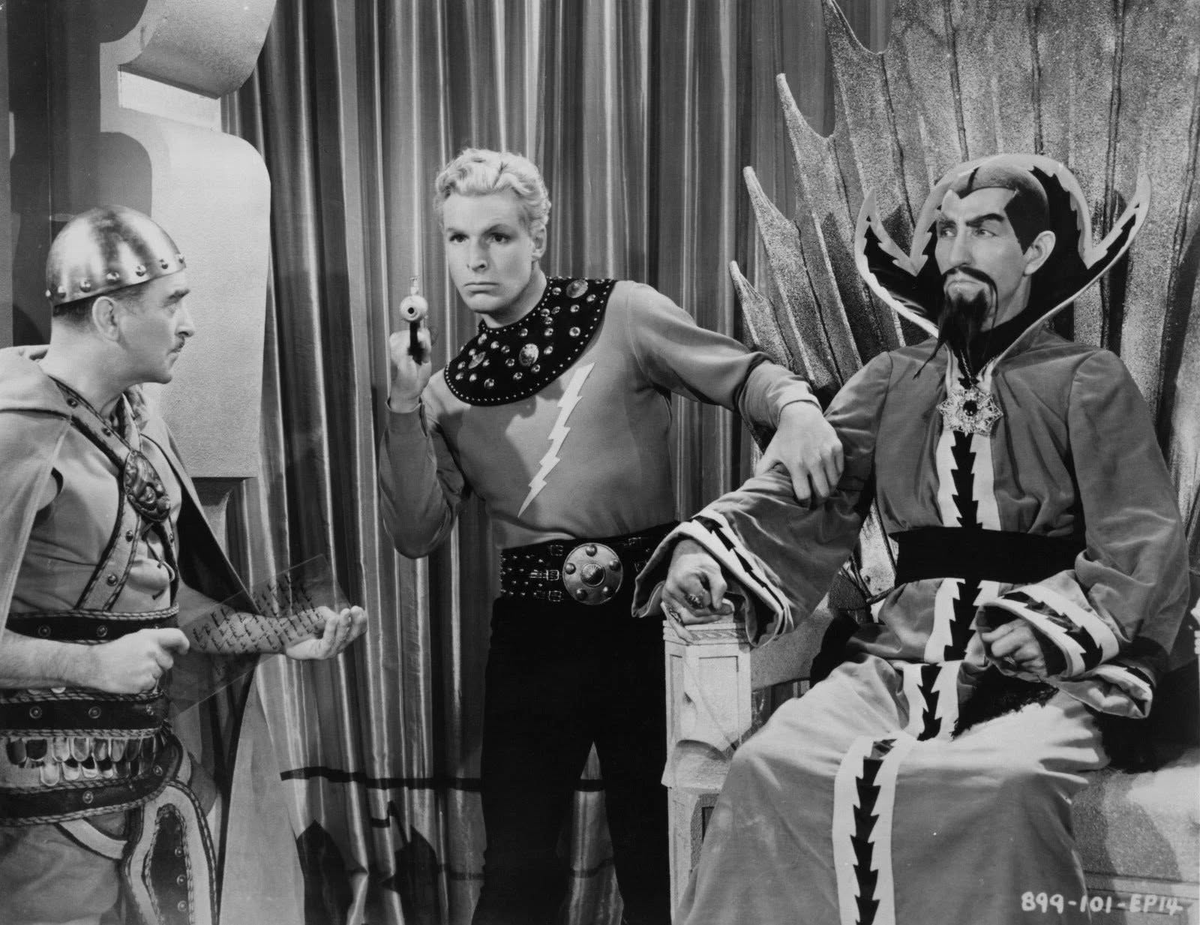 Cinefania's tweet photo. #Secundarios No se olviden de Charles Middleton, uno de los próceres del Mal! https://t.co/8JgGSmRIwH
[Junto a Wheeler Oakman y Buster Crabbe en "Flash Gordon en Marte"] https://t.co/NI0L4fXnV6