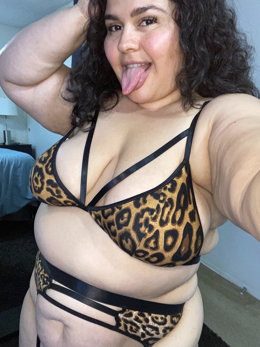 karlaxxxlane tweet picture