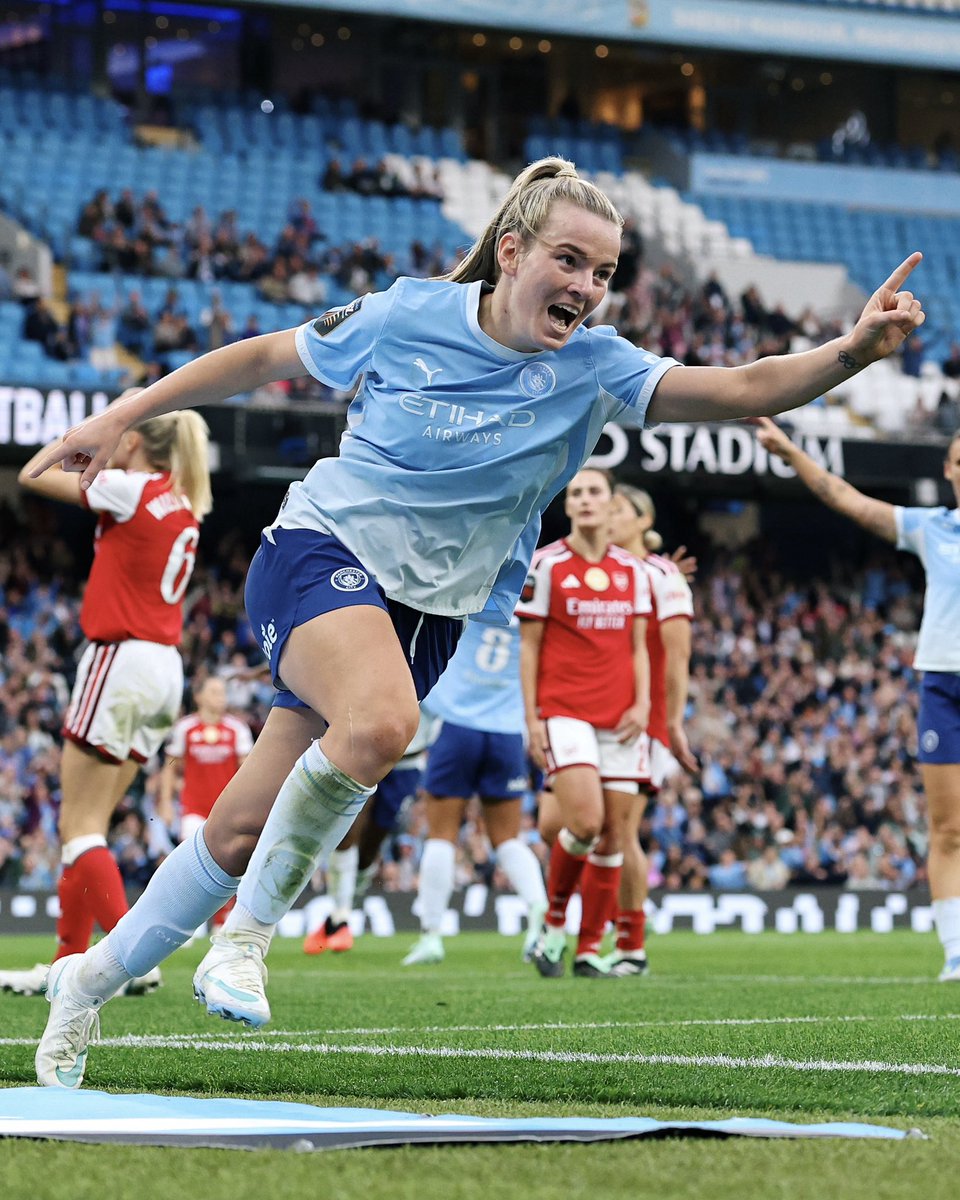 vsrsus's tweet photo. There's no stopping Lauren Hemp. https://t.co/nlgNvcQP5y