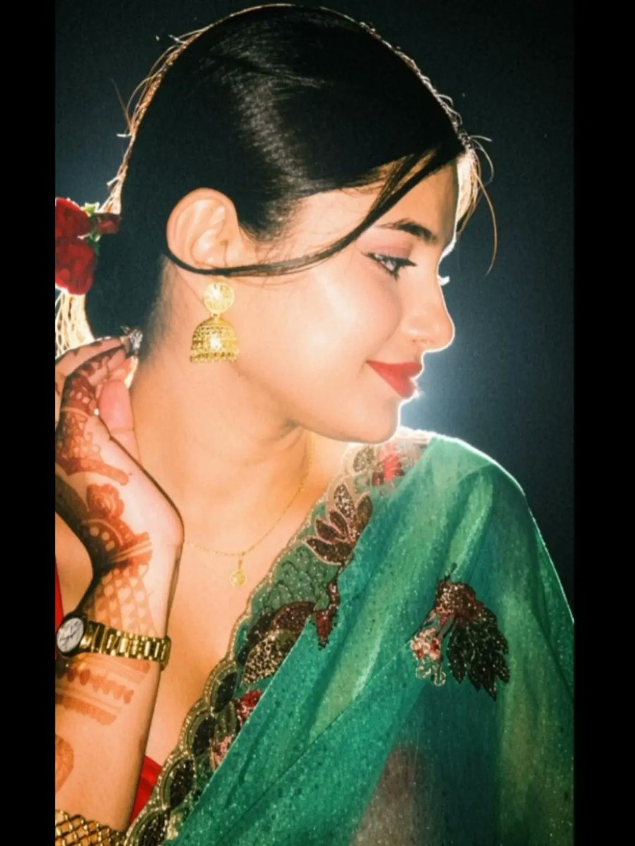 _Tattyc's tweet photo. Showing off the desi side. https://t.co/MbyK39UUcb