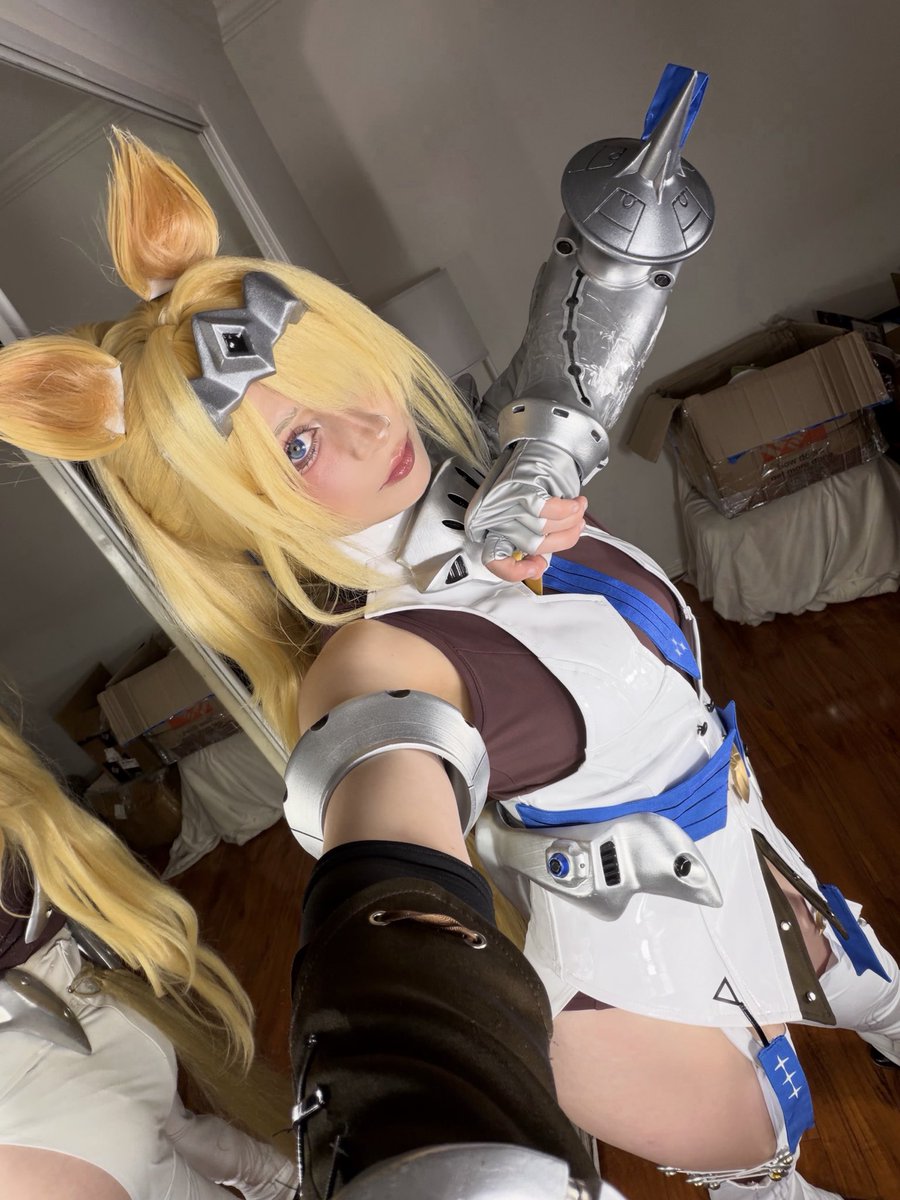 Fizzcos's tweet photo. Save a cowboy ride a…🤔 #uma #fyp #zzzeroㅤ #cosplay https://t.co/0w2mmIQGKX
