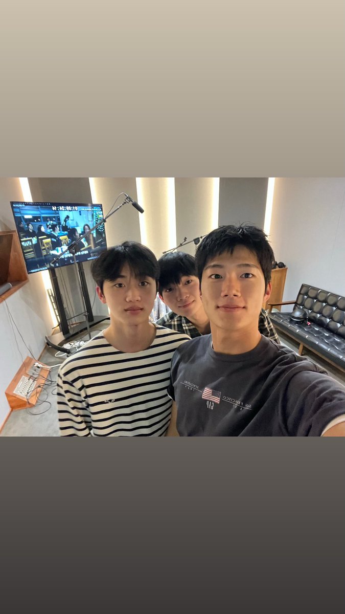 oflovx's tweet photo. https://t.co/qyO1bwWoH9