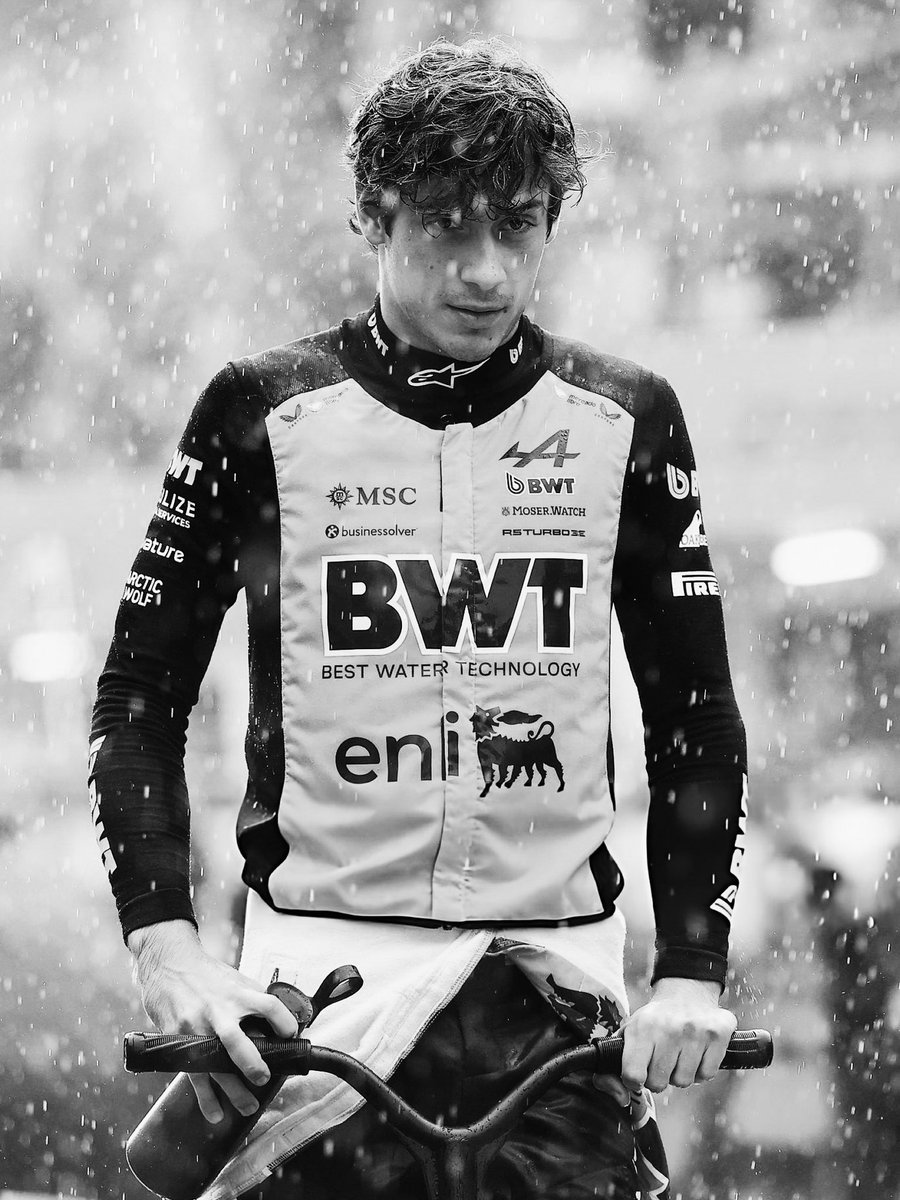 tina43arg's tweet photo. 📸🌧️ https://t.co/83q0bo0W3v
