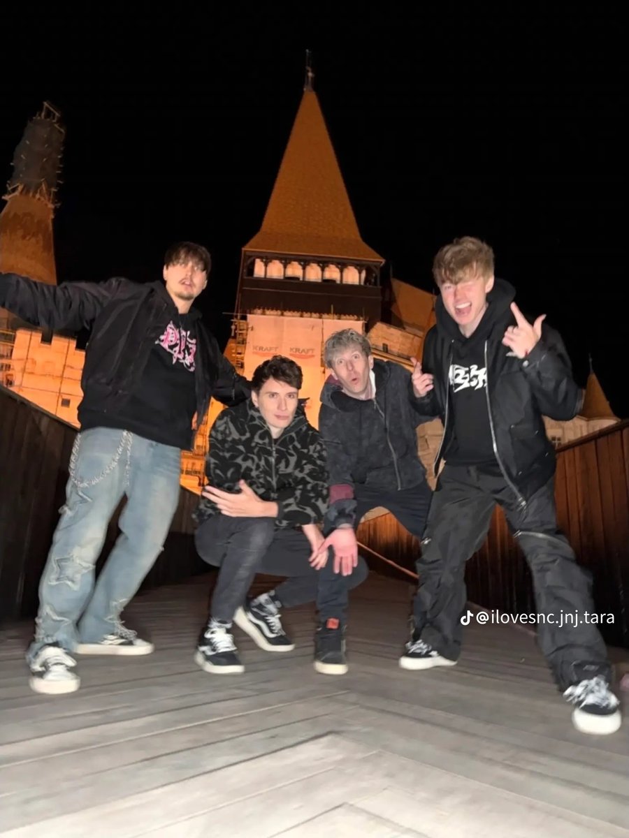 XPLRHighlights's tweet photo. Sam and Colby Posted on Instagram https://t.co/CYl5ZhG46x