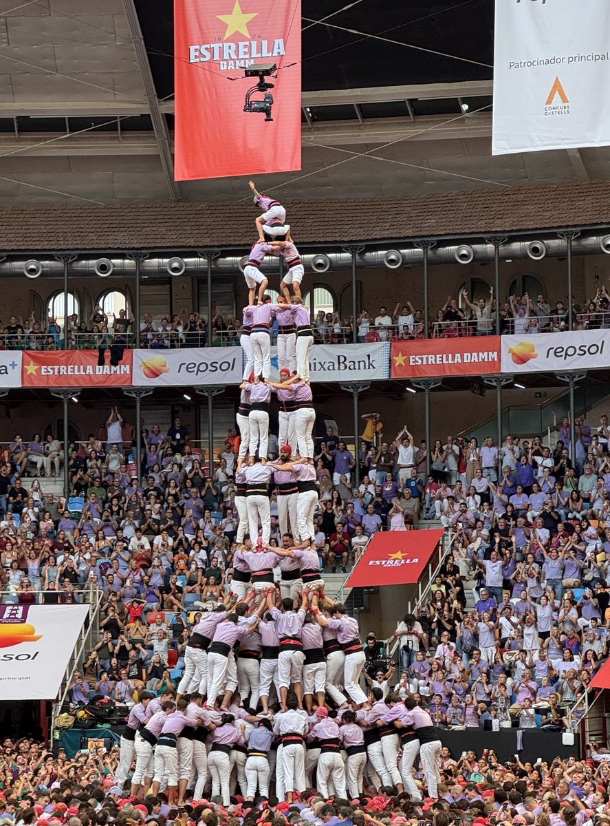 concurscastells's tweet photo. #ConcursTGN2026

🥉 La @JoveDeTarragona és la tercera classificada del XXX Concurs de Castells!

#Castells https://t.co/wM1BoKIhGY