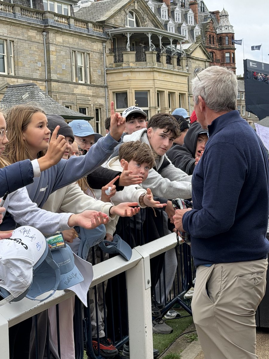 TOURMISS's tweet photo. Scottish kids being spoiled by @PGATour  commissioner Jay Monahan here @dunhilllinks ⛳️⛳️👏soo popular https://t.co/Nh8fcMPi0Y