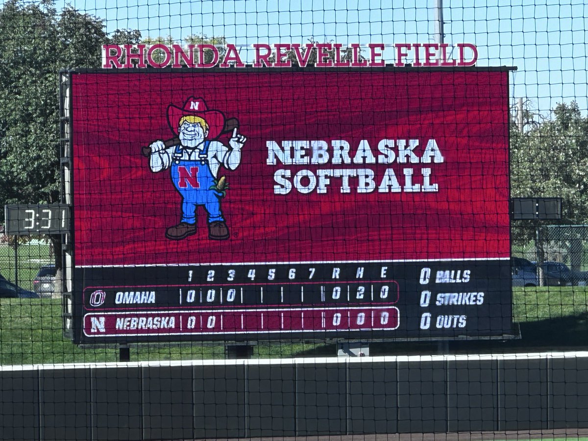 CornNation's tweet photo. 🌽🥎🌞

Huskers are in action against UNO for an exhibition doubleheader. 

And damned if new Huskers Lorin Boutte &amp; Faith Aragon didn’t team up for a no-hitter in G1! (Boutte going 6 inn.)

Also, check out the addition to the top of the scoreboard. 👍🏼❤️‍🔥 https://t.co/A0ZBbv00VW