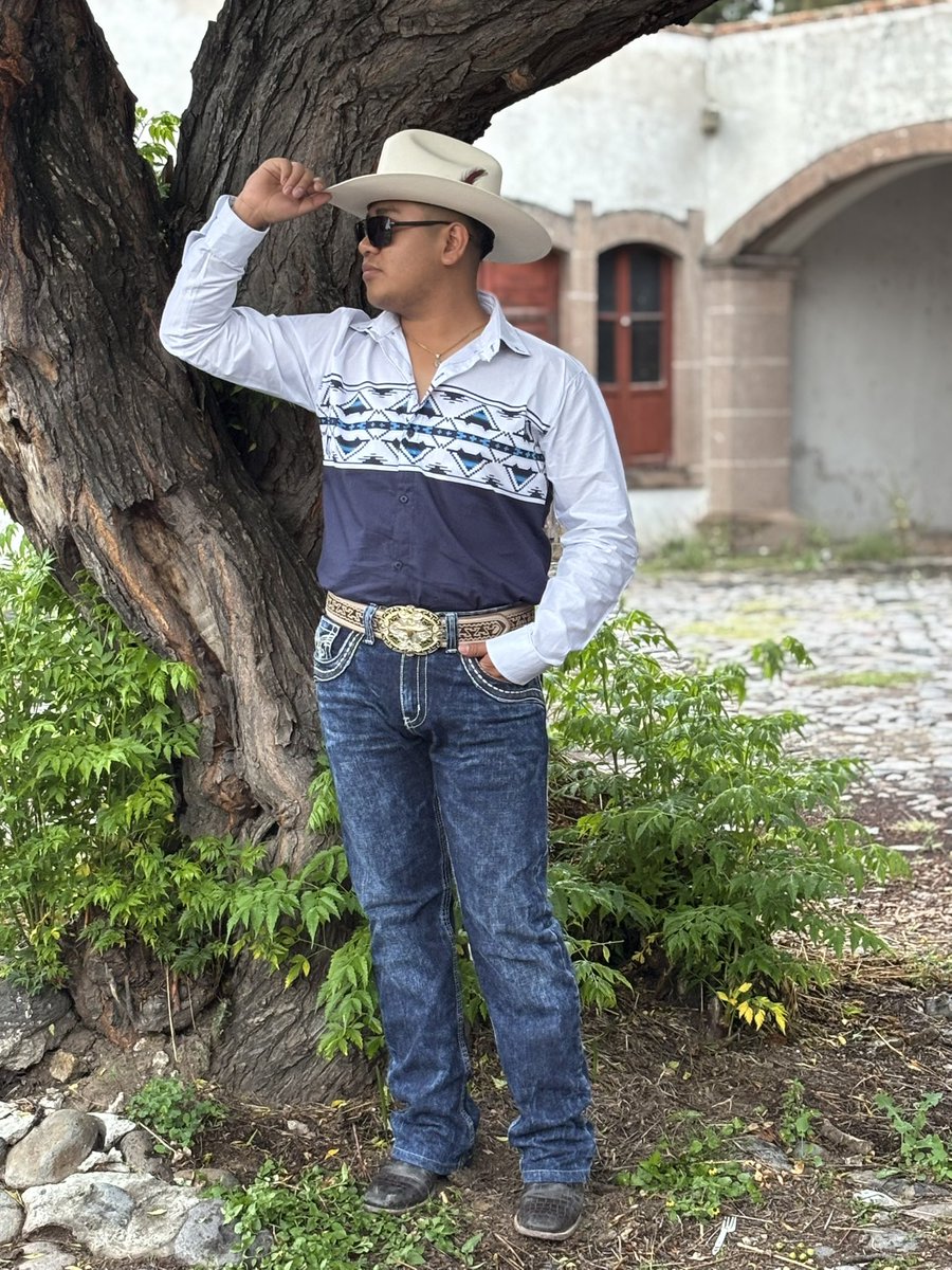 ytc_906's tweet photo. Gordito pero bonito.😼
Denme follow en Ig https://t.co/fp71oHezQ9 https://t.co/wSmqVGDUki