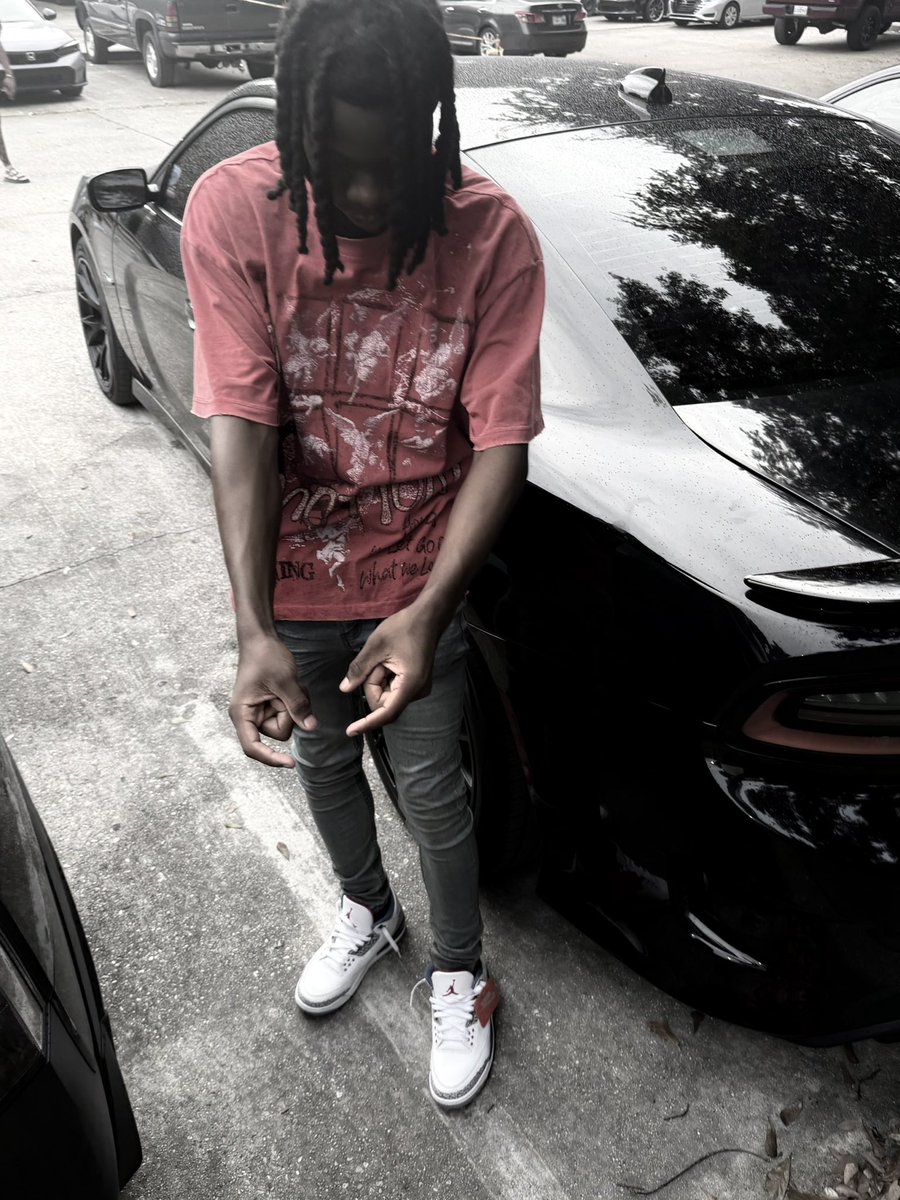 bloodyrichasf's tweet photo. Nfs ? In Br females #brlinks #225freaks #batonrouge https://t.co/g1Jtu4cITg