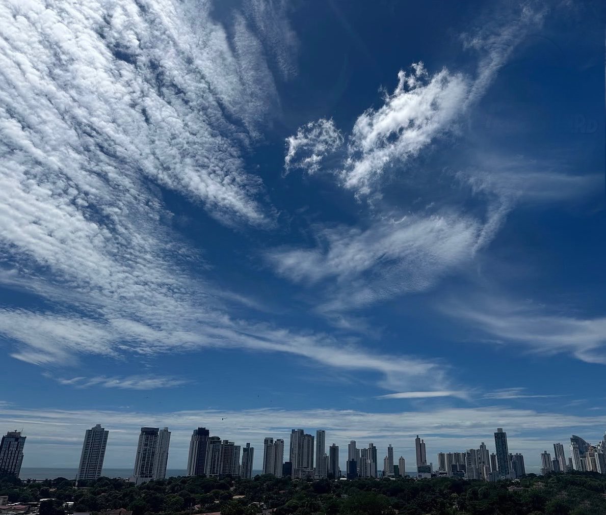 greggsama's tweet photo. Panamá el dia que decides no lavar https://t.co/AvIzUZbcva