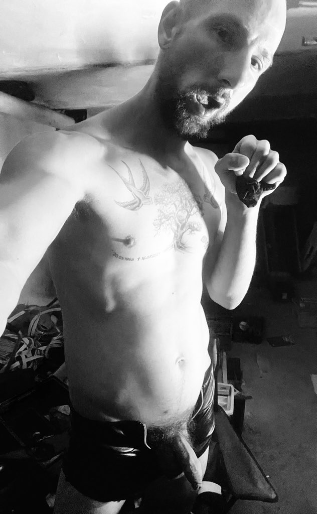 Sextestdummy tweet picture