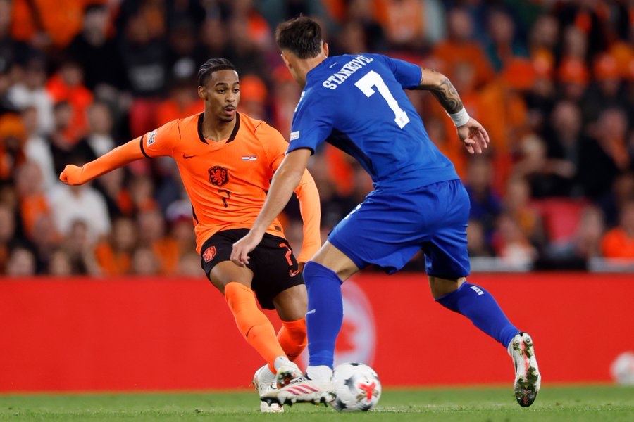 fotball_hus's tweet photo. 🚨 — نهاية المباراة :

🇳🇱 هولندا 2-1 صربيا 🇷🇸

👤 سامرفيل &amp; تيجاني رايندرز https://t.co/HIj2gYlvo1