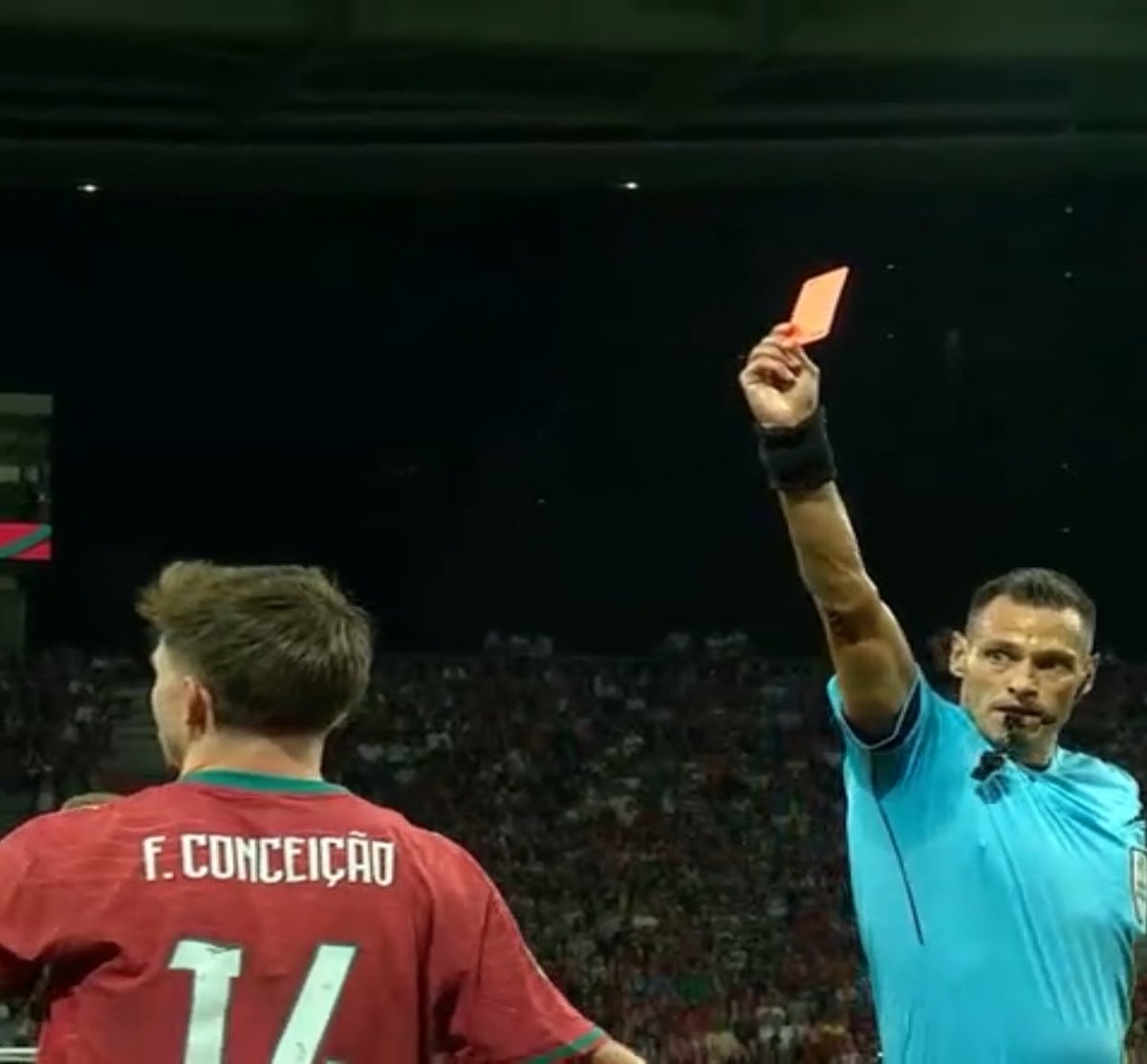 UTD_Seth001's tweet photo. 🚨 Rui Costa on Portugal’s 2-1 win over Norway:

🗣️ “I saw during the week when Nuno Mendes said they don’t need Cristiano Ronaldo, and I said, ‘Okay, we just have to wait.’ I wanted to see what Portugal would look like when the pressure came and Cristiano wasn’t there to absorb it.

Tonight against Norway, we saw exactly what I was talking about. Portugal won the game, yes, but they looked like a team playing without a clear emotional leader.

When Cristiano is on the pitch, he carries all the frustration. When something goes wrong, everyone looks at him. When the game becomes difficult, he demands the ball, demands more from his teammates and takes responsibility.

Tonight, you could see that frustration spreading everywhere.

Portugal won, but they lost three players in the process. Rúben Dias gets a yellow and misses the next match. João Félix gets a yellow and misses the next match. Conceição loses control and ends up with a red card.

That tells me something. When the game starts becoming chaotic, who is actually taking control of Portugal?

You look at that team and immediately understand that they are missing a leader figure.

And before anyone tells me Bruno Fernandes is the leader, please. Bruno is a fantastic footballer, but let’s not confuse being captain with actually having the authority to control a dressing room.

He hasn’t been able to lead Manchester United to the trophies they expect, and now people want to convince me he will suddenly become the man who leads Portugal through every difficult night? That is pure hallucination.

Cristiano doesn’t need an armband to lead. That is the difference.

You can take the captaincy away from Cristiano and he will still be the loudest voice on the pitch. You can put him on the bench and he will still be talking to players. You can have him losing 1-0 and somehow he makes everyone believe the game is still theirs.

Tonight Portugal had moments where they looked angry, frustrated and disconnected.

And this is why I laughed when I heard, ‘We don’t need Cristiano.’

Of course Portugal can win a football match without Cristiano Ronaldo. Nobody said they couldn’t.

But there is a massive difference between winning a match without Cristiano and replacing everything Cristiano gives you.

You can replace a striker.

You can replace a winger.

You can replace a captain.

But replacing the mentality of Cristiano Ronaldo? That is where Portugal are going to discover the difference.

Tonight they got the three points.

But Norway exposed something that the scoreline is hiding.

Portugal didn’t look like a team that had moved on.

They looked like a team still trying to figure out who is supposed to take Cristiano’s place.”