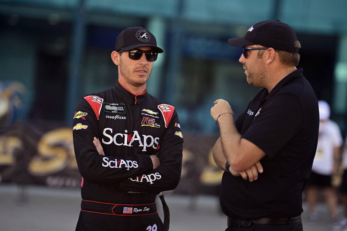 RyanSiegRacing's tweet photo. Finished P12 last night at Las Vegas. We had a strong car through the first two stages but the balance wasn't quite where we needed it in the final stage. Overall, it was a solid night.

Thanks to GEMORO for coming on board with SciAps this weekend and everyone for the support. https://t.co/qMnFY55O1j