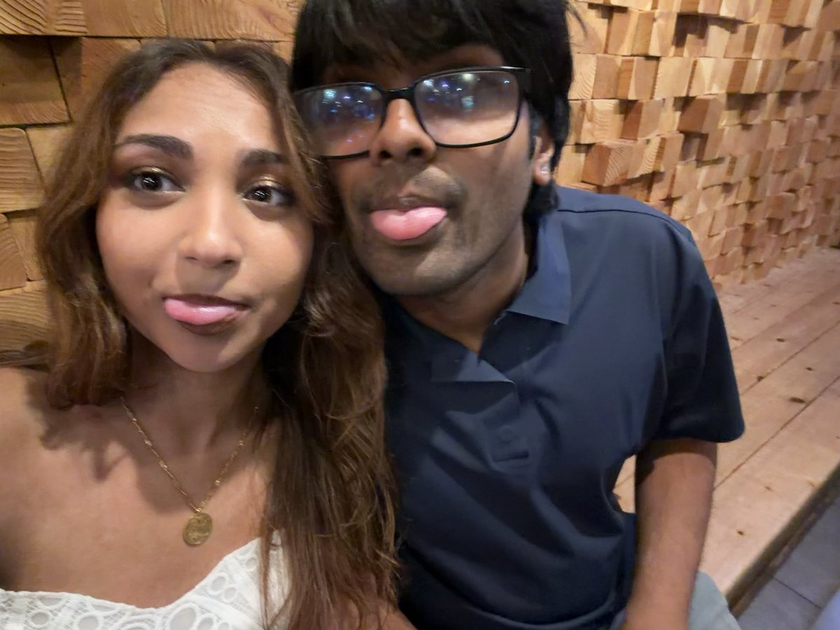 RavKinect's tweet photo. 1 Yesr with the love of my life ❤️ @leahyx3 https://t.co/OHdbhYviyK