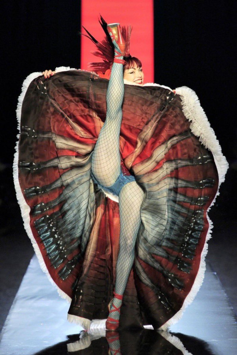 Vulphira's tweet photo. Jean Paul Gaultier Spring/Summer (2011) Haute Couture Finale https://t.co/TnaUJZE88d