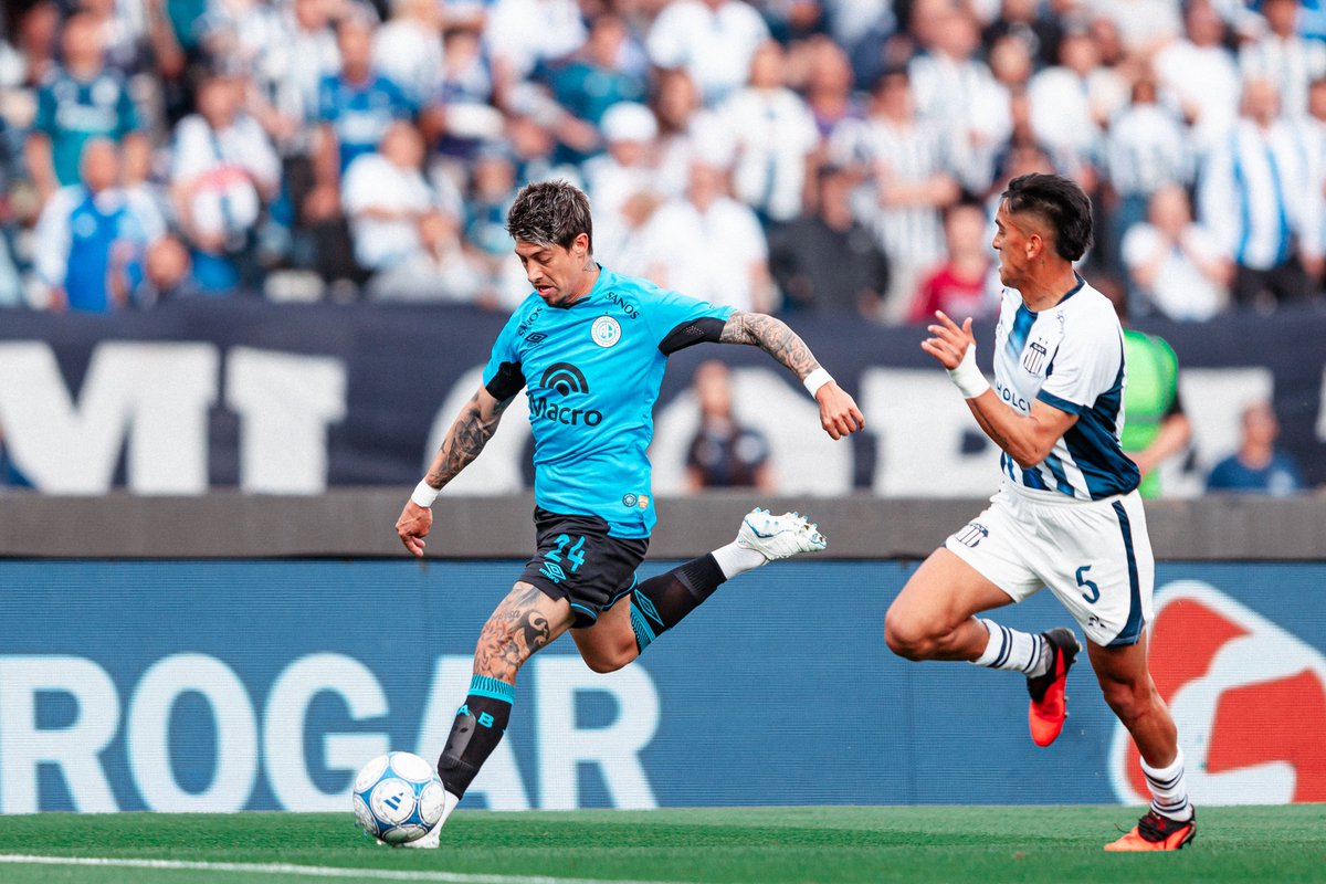 golandpop's tweet photo. 🔴 ¡ENTRETIEMPO! Por ahora, #Talleres 0-0 #Belgrano por la undécima fecha del Torneo Clausura.

📻 EN VIVO junto a la Cadena @golandpop en @ContinentalCba 103.5 FM en Córdoba y más de 100 radios de Argentina. https://t.co/Bw4N6m91sK