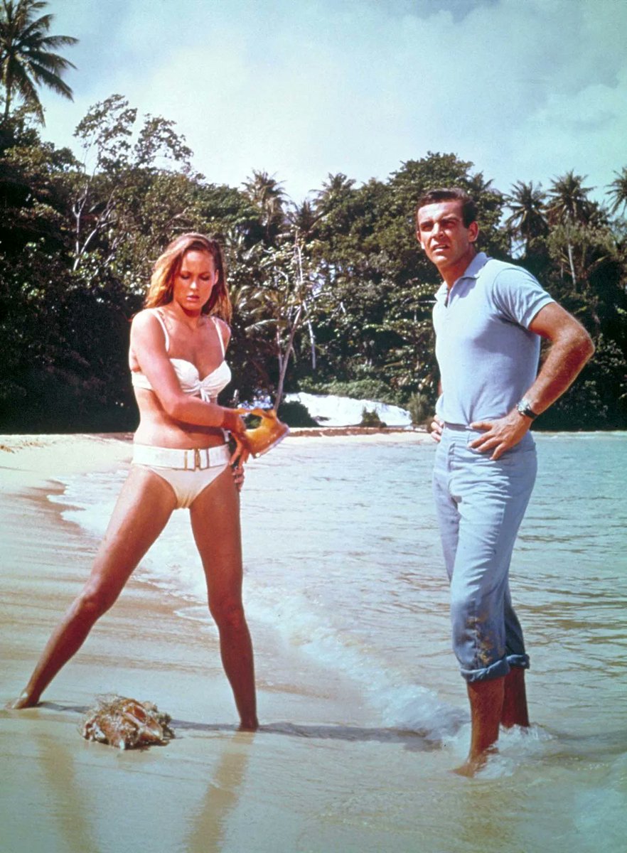 landofthe80s's tweet photo. On this date in 1962, “Dr. No,” the first James Bond film, premiered in theaters. 

BITE-SIZED FACT | Sean Connery made his debut as 007 in the film, which launched one of cinema’s longest-running franchises. #60s https://t.co/egcvjEYmDD