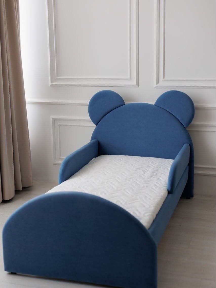 NeoentleDesigns's tweet photo. R7000 🥰🥰🥰
Kiddies Headboard &amp; Base 

#BafanaPride https://t.co/ipjk1k2FJQ