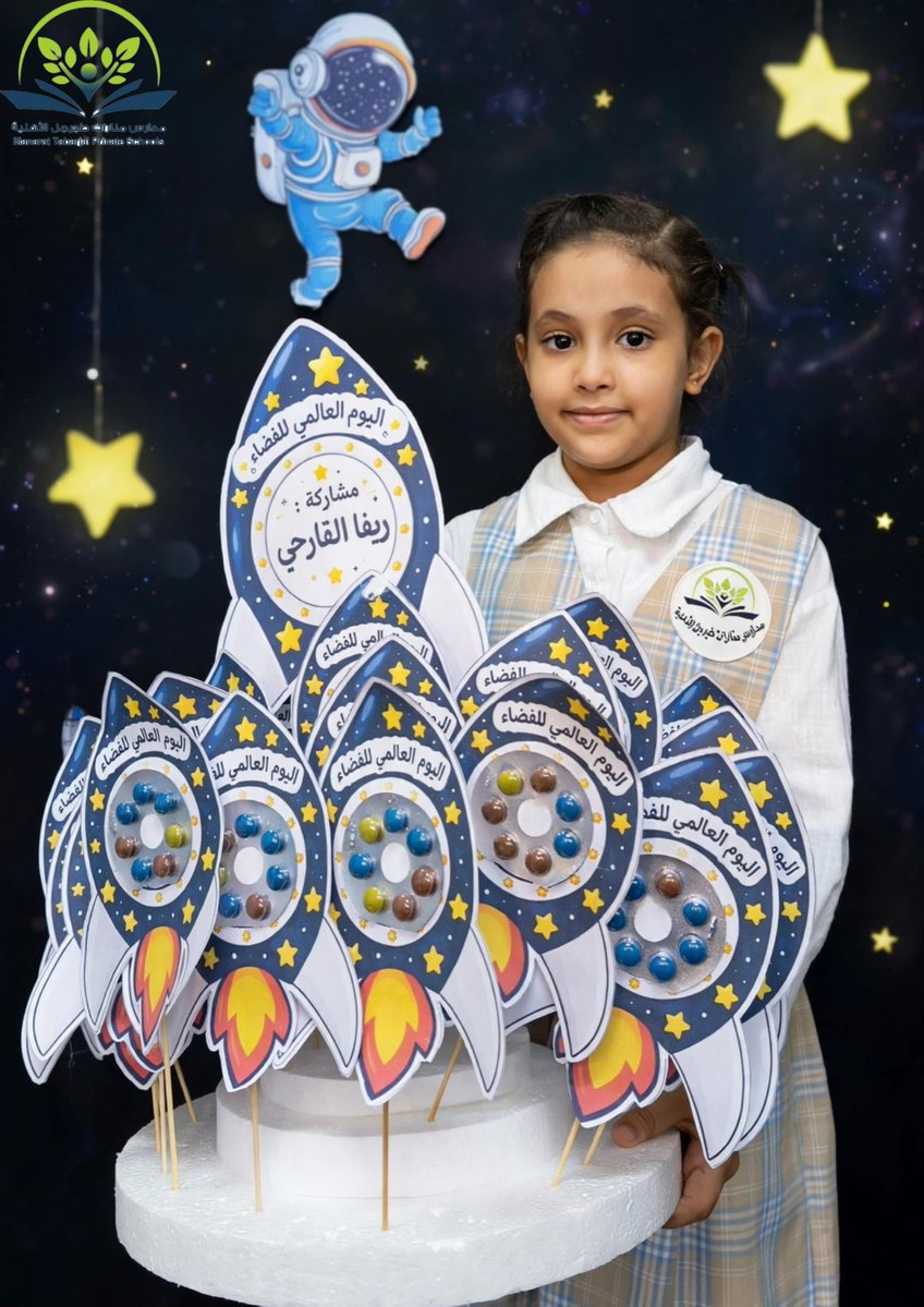 manarat20155's tweet photo. مقتطفات من مشاركة الطالبات في فعالية الأسبوع العالمي للفضاء 🚀🧑🏻‍🚀
@Angel_Of_Mine_A @MOE_JOF @nashataljouf #التعليم_الجوف https://t.co/9eR7c16Th8