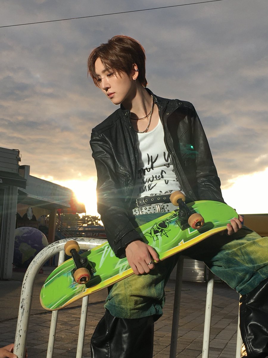 bbniibbny's tweet photo. 🖤💚🖤✨ https://t.co/idzf5qYYOW