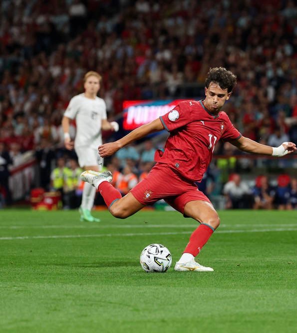 fotball_hus's tweet photo. 🚨 — نهاية المباراة :

🇵🇹 البرتغال 2-1 النرويج 🇳🇴

👤 فيليكس &amp; روبن نيفيز https://t.co/oyIIWgu9Fx