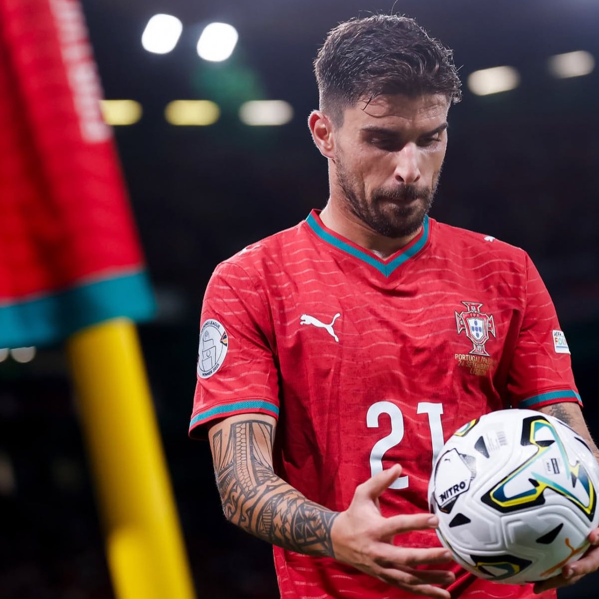fotball_hus's tweet photo. 🚨 — نهاية المباراة :

🇵🇹 البرتغال 2-1 النرويج 🇳🇴

👤 فيليكس &amp; روبن نيفيز https://t.co/oyIIWgu9Fx