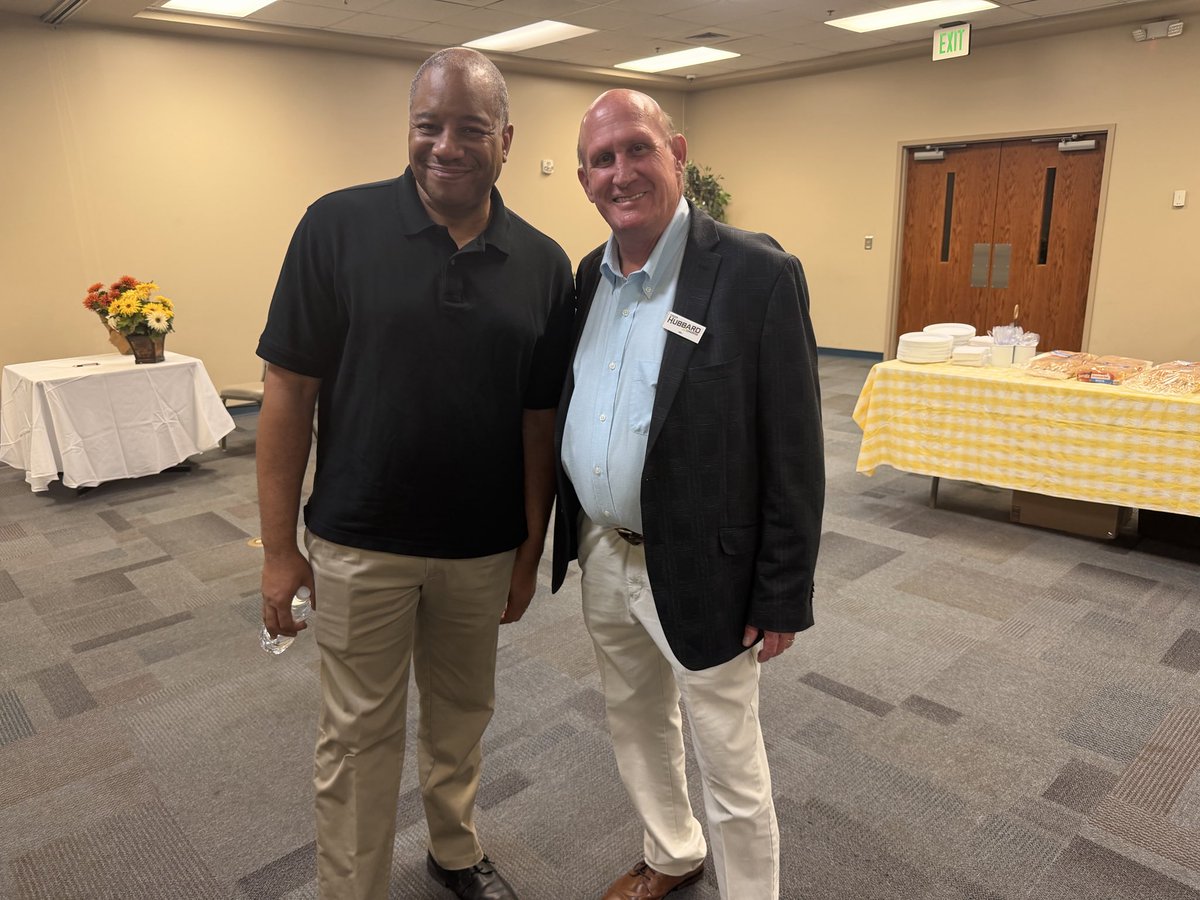 ChuckHubbardNC's tweet photo. Yesterday, I had the pleasure of attending the Caldwell County Community Voter Party with NC Superintendent of Public Instruction Mo Green and local candidates, then finished the day at the Brushy Mountain Apple Festival in Wilkesboro!
#wnc #ncpol #midterms #vote https://t.co/bJNxUIakfu