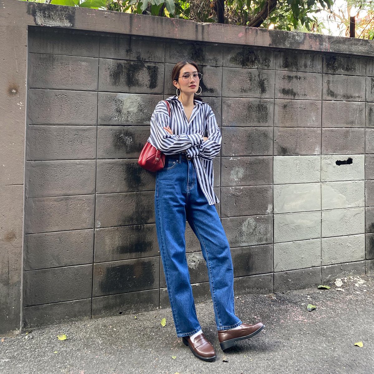JhoneOLiosi's tweet photo. Yo! 😎 Quick reminder: the world is a better place with you in it—go shine today! 🌻
Ruil https://t.co/6a8AKySDC5
