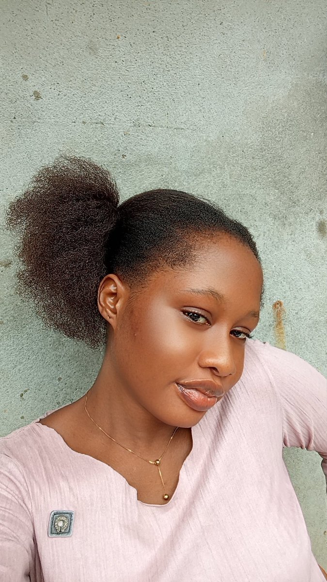 Jennie_ani's tweet photo. As a guy you no get shishi and you dai pray for long life 😂🤣😂😂 
Watin you wan use am do??? 😂🫵🏾🤧 https://t.co/IcMpi2ygB0