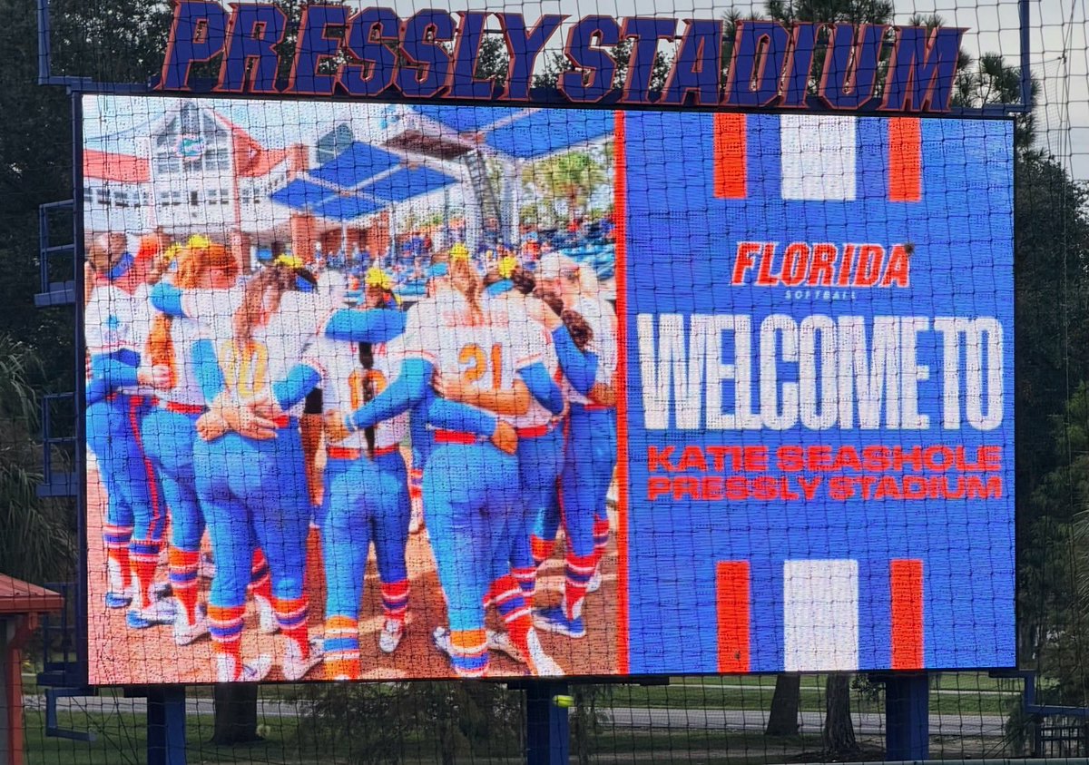 ToniTorquato30's tweet photo. I had a great time at the Fl. Gators Elite Prospect camp. I met some great girls from around the country. So thankful to Coach Walton and his amazing staff. https://t.co/mwbYaoLFXJ