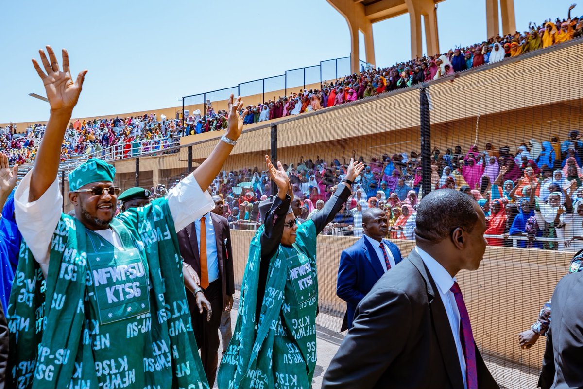 officialSKSM's tweet photo. While in Katsina, Vice President @KashimSM also witnessed the reception of prominent political decampees into the All Progressives Congress (@OfficialAPCNg), led by former Secretary to the Katsina State Government, Dr. Mustapha Inuwa, and other stalwarts, including 8 National Assembly aspirants, 18 State House of Assembly aspirants and several political leaders from opposition parties.