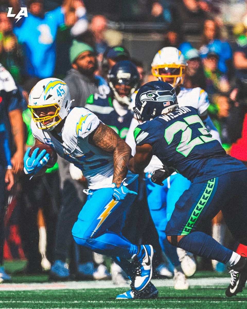 chargers's tweet photo. tuli too tuff https://t.co/IlqT0ZKqa3