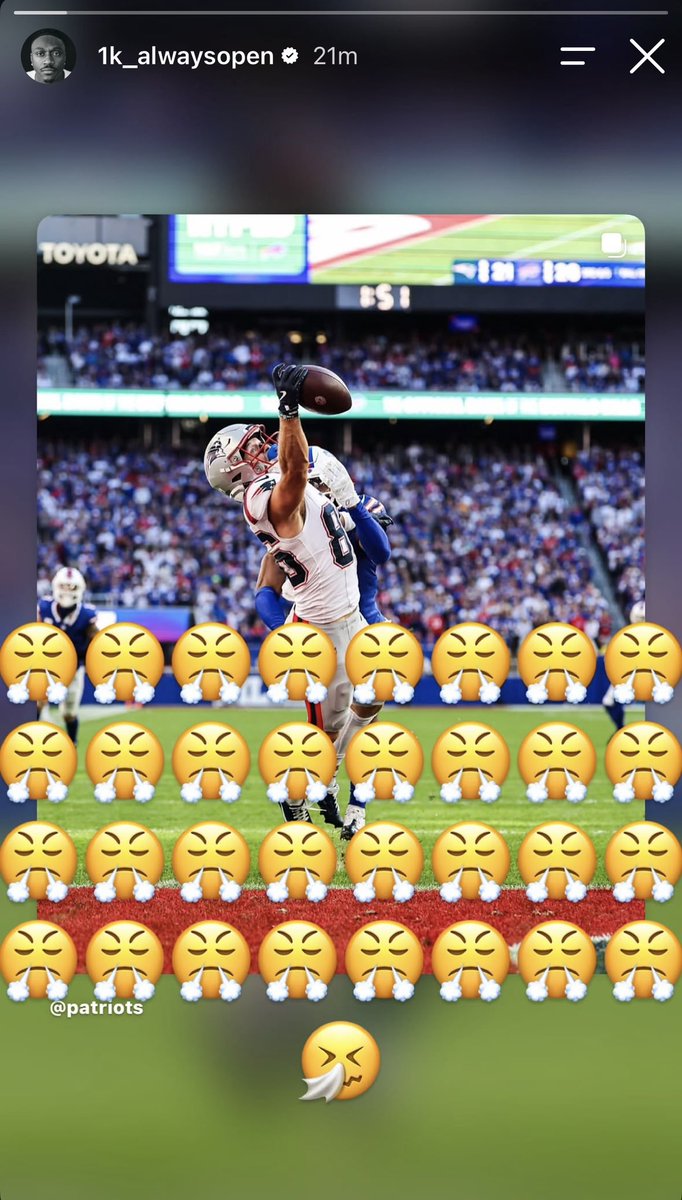 Savageboston's tweet photo. AJ Brown reacts to the Efton Chism touchdown.  😤 https://t.co/qnz9dDMJCh