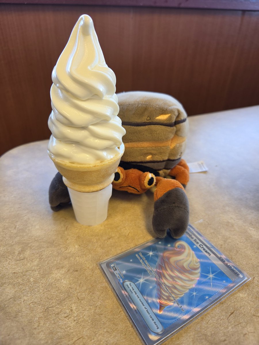 scraggypants's tweet photo. 🍦 https://t.co/TaY8Aj4hXU