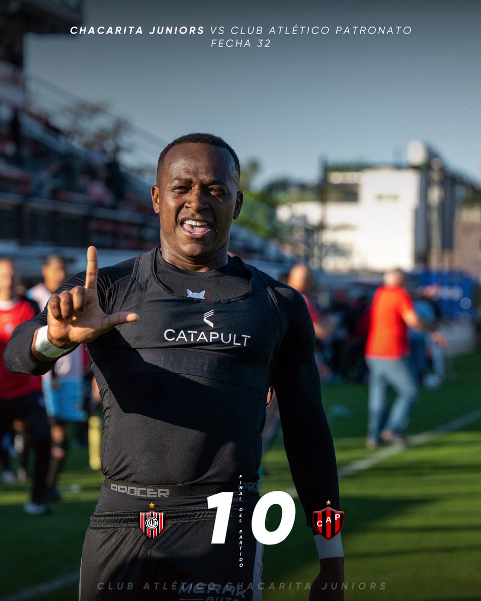 ChacaOficial's tweet photo. #JuegaChaca 🇾🇪 | ⏱️ ¡Final del partido!

¡GAAAAAANOOOOO CHA CA RI TA! 🤩

#Chacarita 1-0 #Patronato

#120AñosDeAmor
#Este2026SoloSocios https://t.co/fuodFq5ZK4