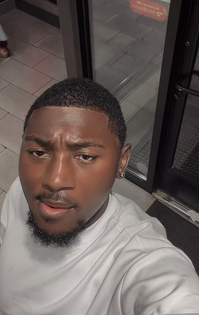 locking715's tweet photo. Do I look good 
#memphis #memphisfreaks #901freaks https://t.co/7DK1HWqSjn