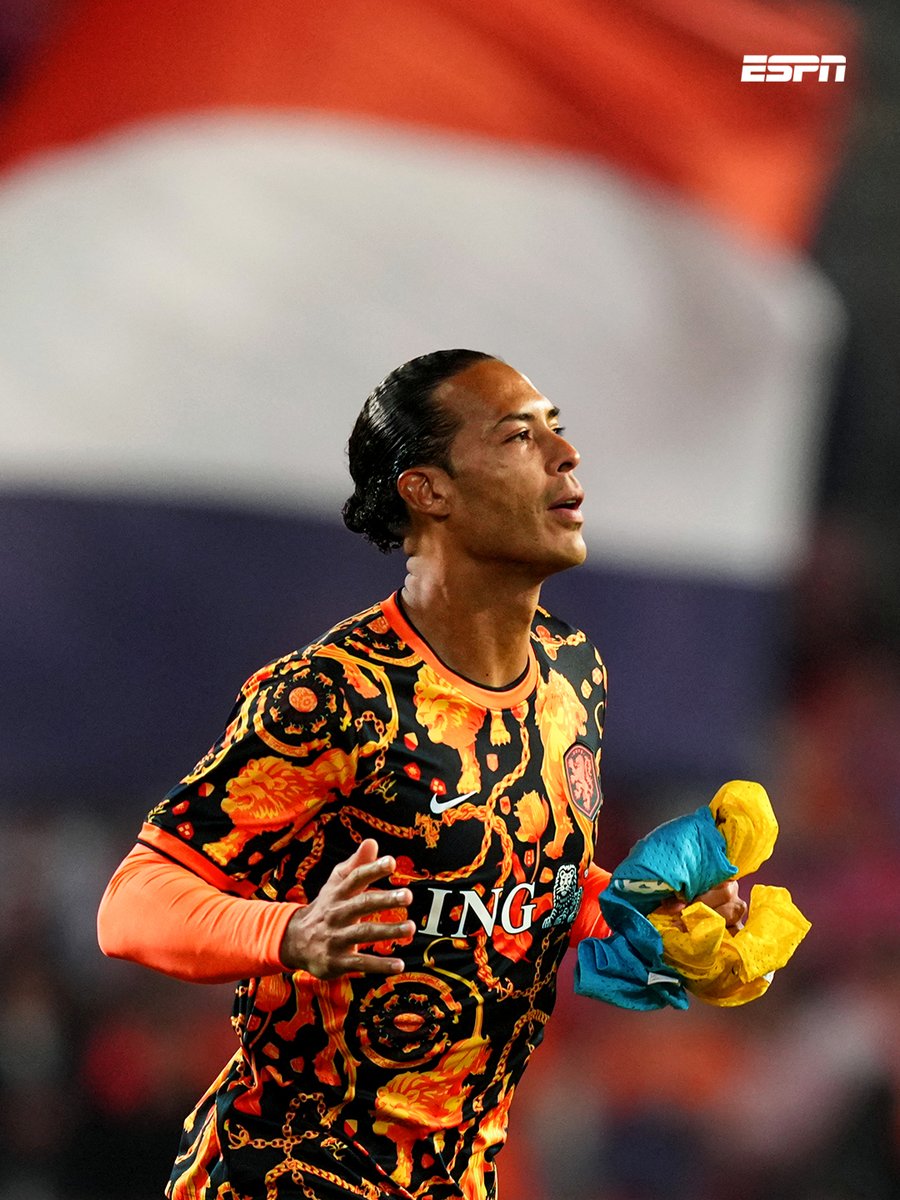 ESPNnl's tweet photo. Virgil van Dijk 💯🧡 https://t.co/cVLJxm3gRG