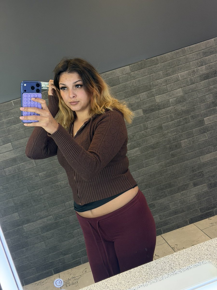 callmemommy210's tweet photo. ๐ฉ just need a little help with my spending budget was hoping to buy a bottle ๐ฉ pls daddy help me
https://t.co/xIluArkjKa
#nsfwtwt #satx #sugardaddy #gifts #latina
#Horniw00d #pothead #sanantonio #sellcontent #wet #buyme #tattoos #texas #hot #menu_ft #onlyfans #Louisiana https://t.co/YbDRFPuhM2