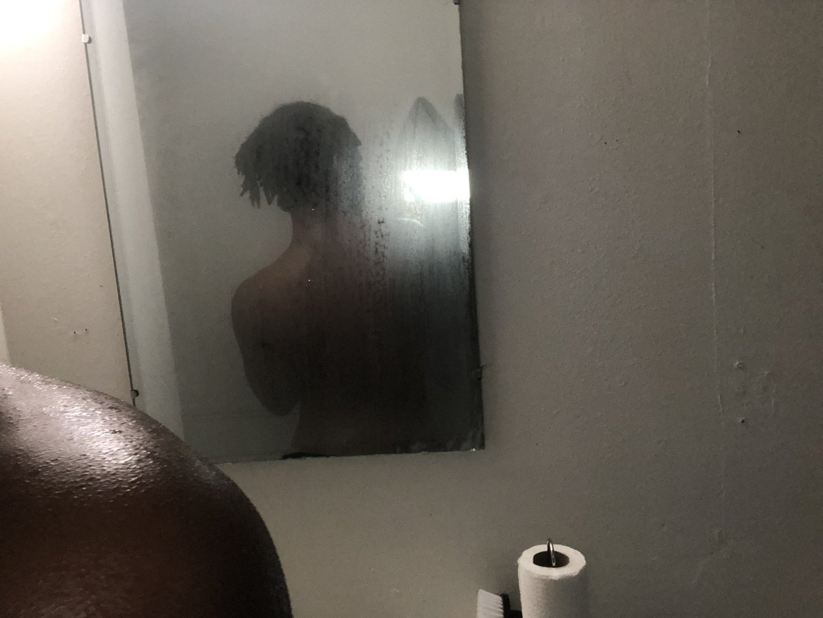 dyingotterr's tweet photo. Nude selfies til i die 
#verse #dl #gay https://t.co/ME3rG4S6qB