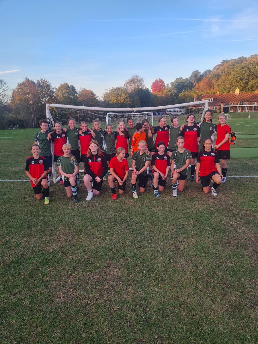 SurreySchoolsfa's tweet photo. The U12 Girls were involved in another excellent event on Friday when they went to @SportsSHS for a match.

Both teams played some brilliant football and a huge thanks to our hosts for welcoming us.

Well done to all involved 👏🏻👏🏻 https://t.co/1eXG2Mx0ao