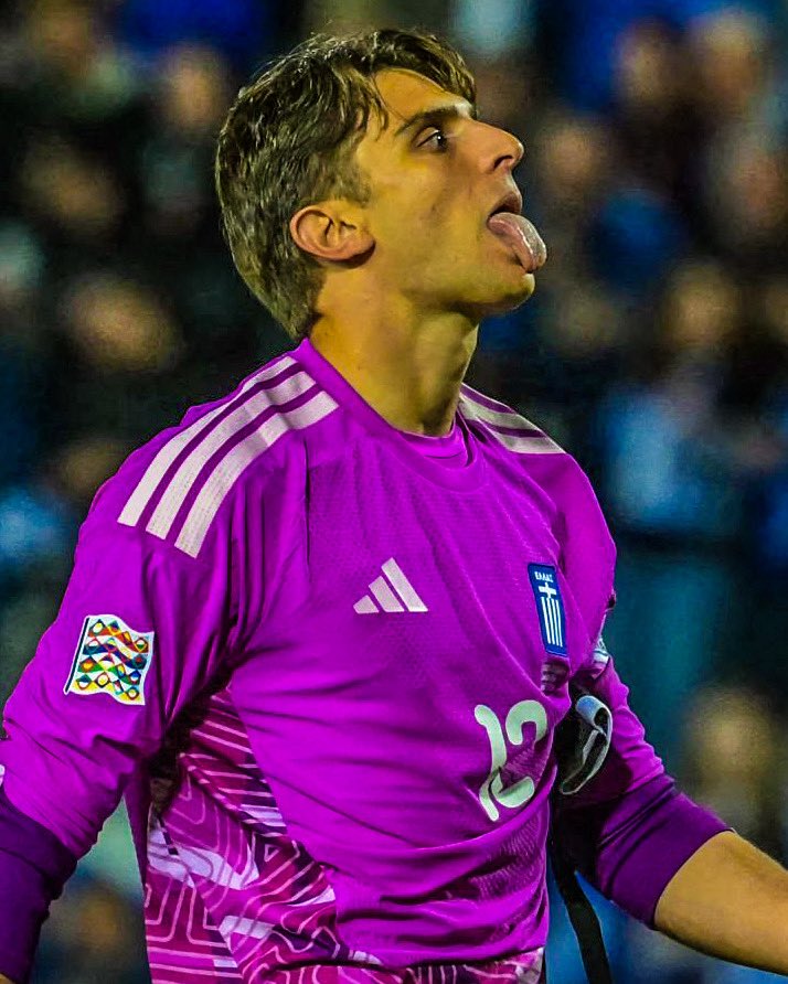 eurofootcom's tweet photo. 🚨🇬🇷 Konstantinos Tzolakis (23) has 5 clean sheets for Hull City &amp; Greece this season! 🧤

✅ Clean sheets vs Man United
✅ Clean sheet vs Coventry
✅ Clean sheet vs Aston Villa
✅ Clean sheet vs Germany
✅ Clean sheet vs Germany

Hull City signed him from Olympiacos.
£20m deal. https://t.co/62Ul5fsLut