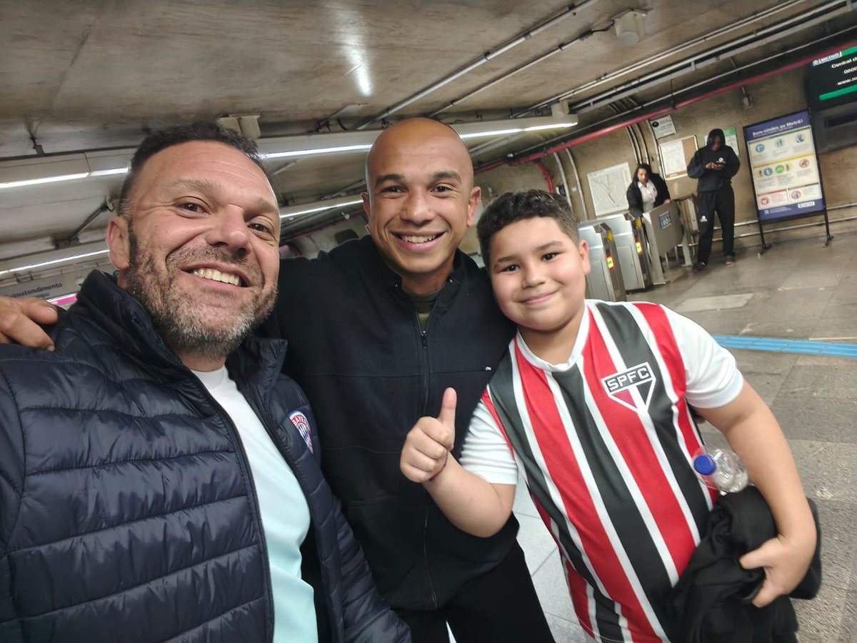 edcerdeira's tweet photo. @DouglasGarcia torcendo por você ! https://t.co/DRNYLPfYs2