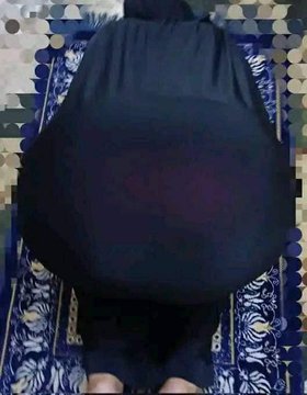 md9568620's tweet photo. যে সকল আপু এবং ভাবীরা মাজাহাবি তালিম নিতে চান ইনবক্সে আসেন https://t.co/70JM27LPt0