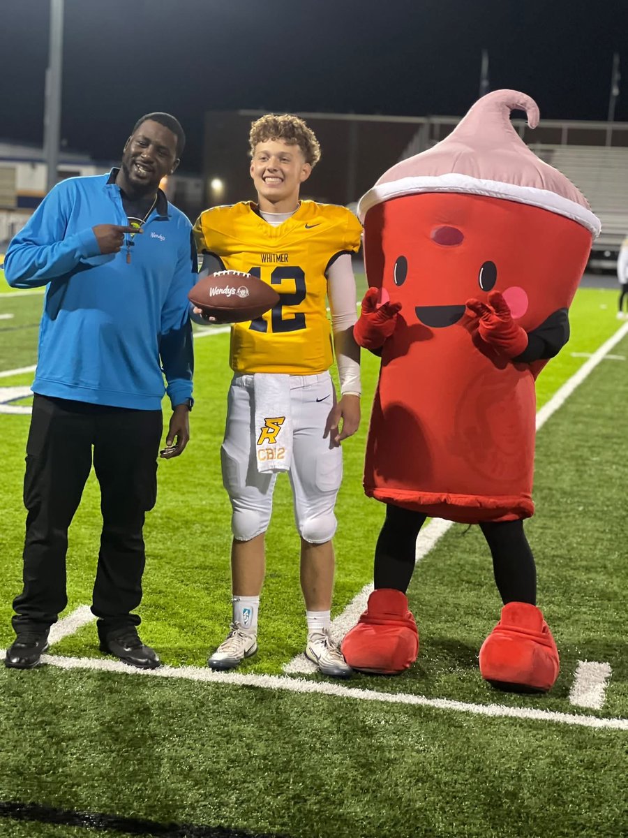CarterBornQB1's tweet photo. Thank you Wendy’s for awarding with the Wendy’s player of the game. 
4 total td’s
3 passing td’s
1 rushing td’s https://t.co/13Qvs5PJie
