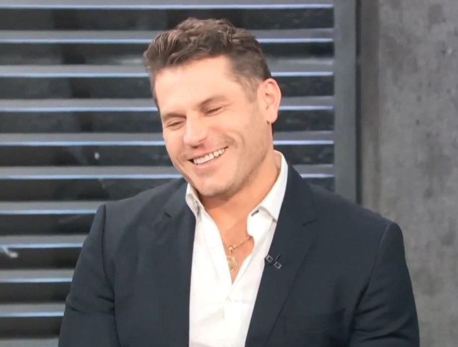 D_Lima_dl's tweet photo. There's nothing more beautiful than his smile.

I know I'm posting too much. Until 9 pm here, I don't have a heart, I have drums in the place. https://t.co/mRJV2GwzUq