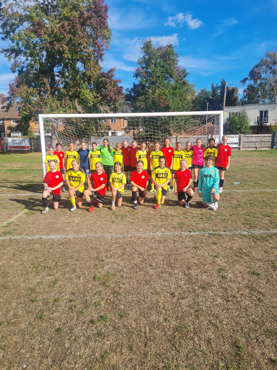 SurreySchoolsfa's tweet photo. It was another match for our U12 Girls this afternoon as they played @OUWFCGirls U12.

Both teams played to an excellent standard of football and it was an entertaining game.

Well done to all the players involved 👏🏻👏🏻 https://t.co/KJDUFhcG4C