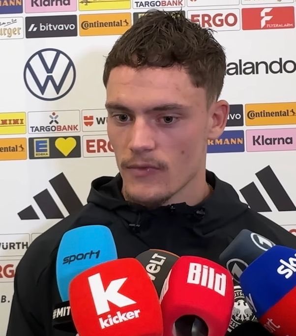 Tarzanjr554's tweet photo. 🚨 Florian Wirtz on what Jürgen Klopp told him after the 0–0 draw with Greece:

🎙️ “After the final whistle, Jürgen came straight to me. He put both hands on my shoulders and just looked at me for a few seconds. He didn’t need to shout or make a big speech. He said, ‘Flo, look at me. Don’t let one difficult game change the way you see yourself.’”

“I told him I was frustrated because I felt we had enough quality to win. He smiled and said, ‘Of course you’re frustrated that’s good. But don’t carry the frustration into the next game. You played, you tried things, you created. Sometimes football doesn’t give you the result you deserve.’”

“Then he said something that stayed with me: ‘I don’t need you to be perfect. I need you to be brave. Take the ball, turn, run at them, make something happen. If you lose it, we win it back.’ That’s the kind of conversation I appreciate from him because he knows exactly when you need encouragement and when you need a push.”

“Before we walked away, he squeezed my shoulders again and said, ‘Now forget the 0–0. When you go back to Liverpool, go and play your football.’ I honestly needed to hear that from him. Sometimes one conversation with the right person can change your whole mood.”